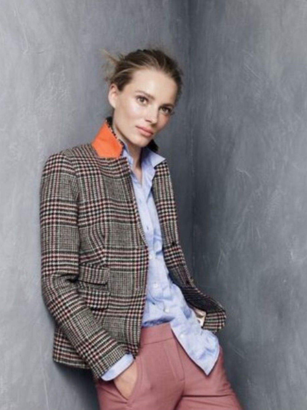 J. Crew Schoolboy Wool Plaid Tan and Burgundy Blazer Size 4
